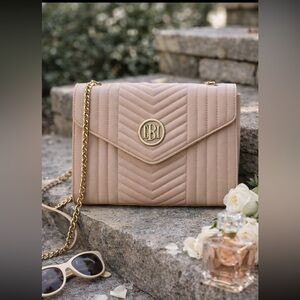 Elegant Beige Chevron Shoulder Bag